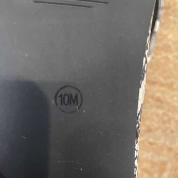 Calvin Klein *NWOT* darling ballet flats - Picture 4 of 4